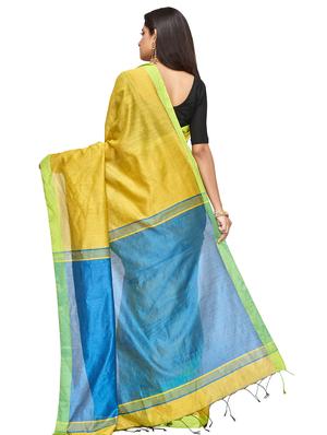contrast handloom saree with blouse - 16718637 - Standard Image - 2