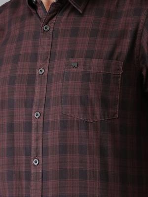 red checkered casual shirt - 16718717 - Standard Image - 5
