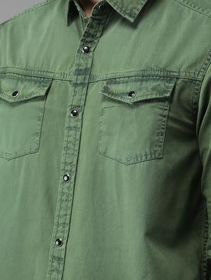 green solid casual shirt - 16718721 - Standard Image - 4