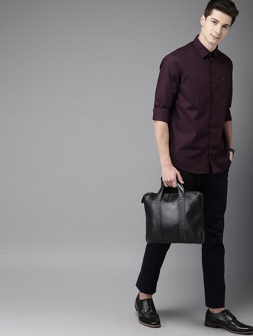 red solid casual shirt - 16718792 - Zoom Image - 4