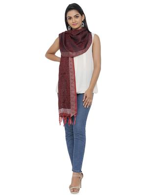 red polyester stole - 16718853 - Standard Image - 2