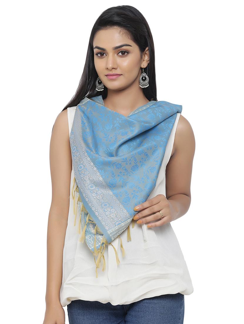 light blue polyester stole - 16718856 - Zoom Image - 1