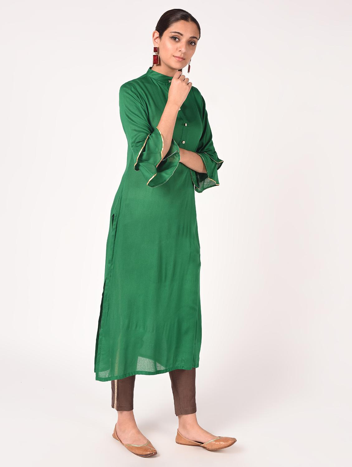 bell sleeves solid straight kurta - 16721196 - Zoom Image - 2