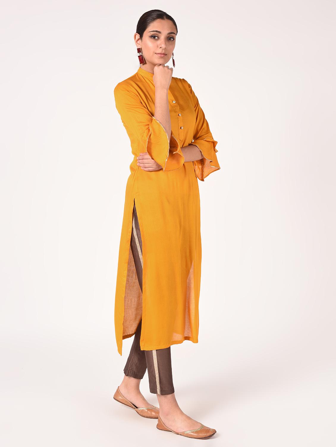 bell sleeves solid straight kurta - 16721197 - Zoom Image - 3