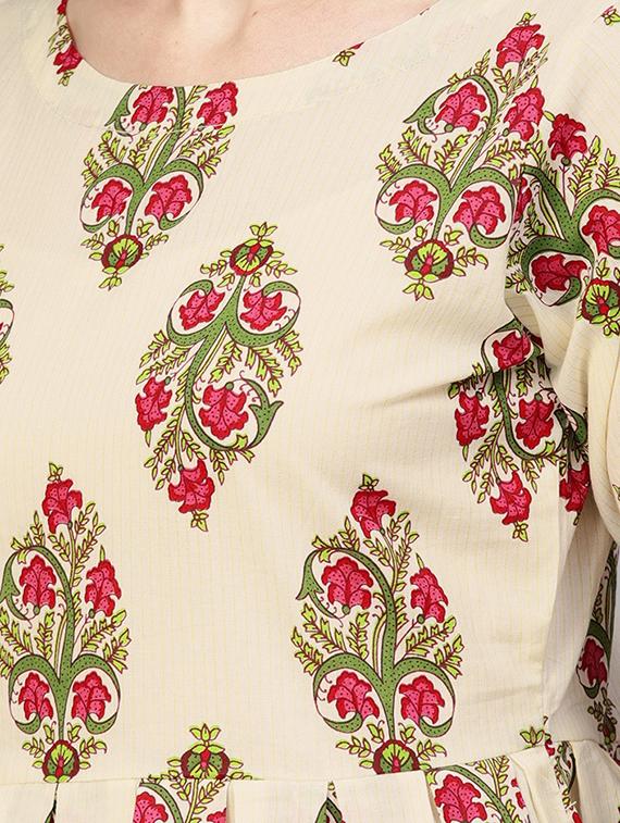 bell sleeved floral top - 16723285 - Zoom Image - 4