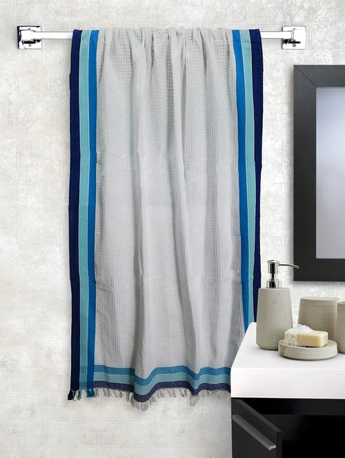   cotton premium bath towel   - 16723979 -  Standard Image - 0