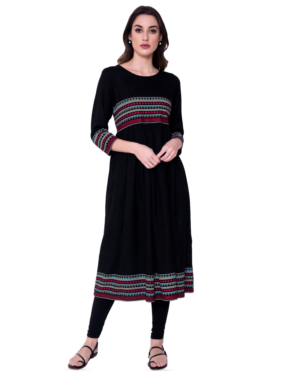 solid flared kurta - 16724844 - Zoom Image - 1