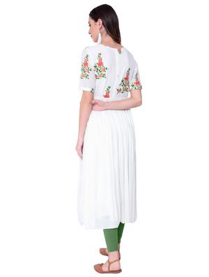embroidered flared kurta - 16724881 - Standard Image - 3