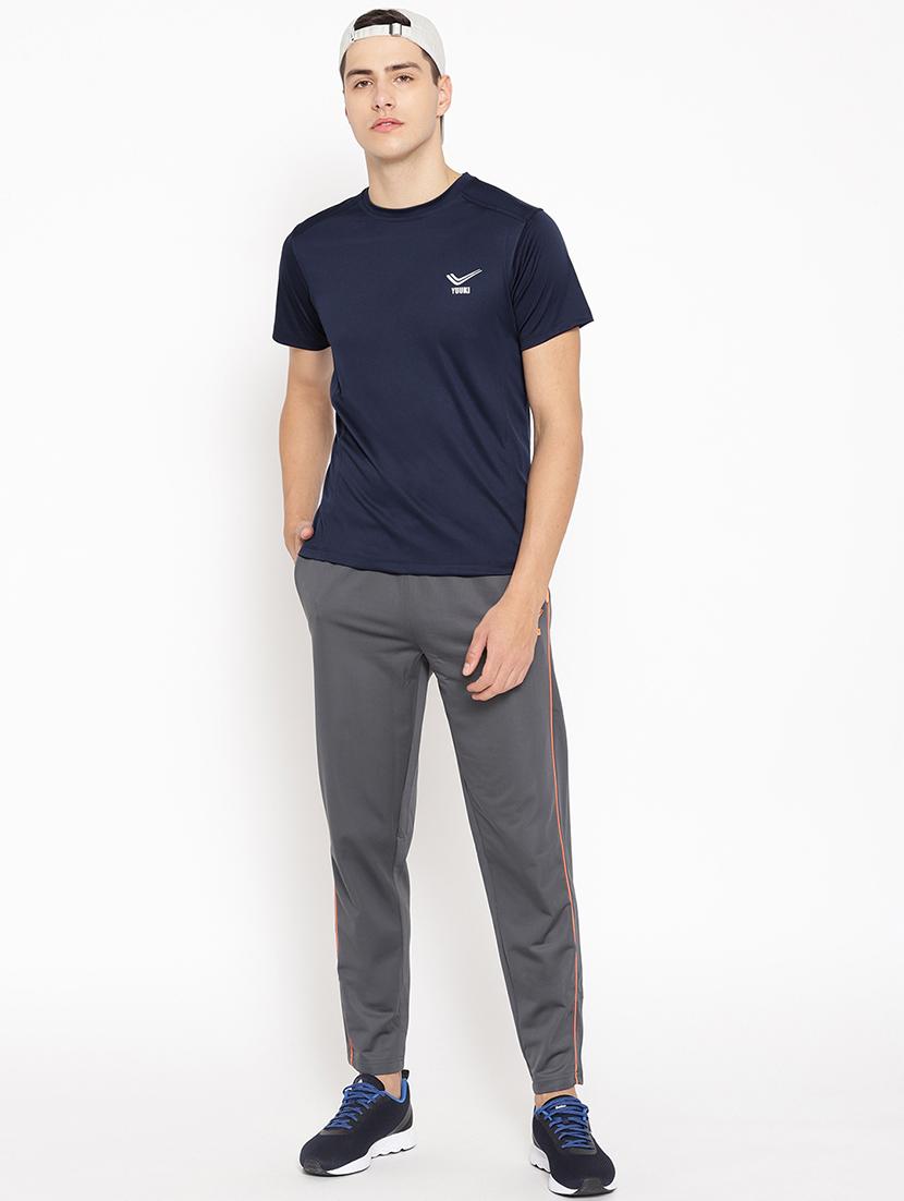blue solid t-shirt - 16726980 - Zoom Image - 4