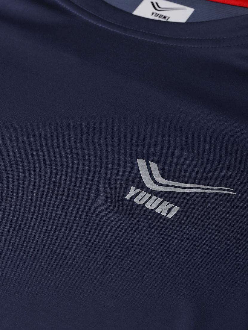 blue solid t-shirt - 16726980 - Zoom Image - 5