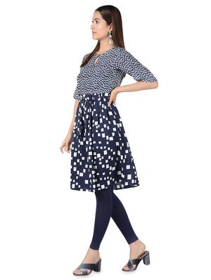 geometric print flared kurta - 16728761 - Standard Image - 2