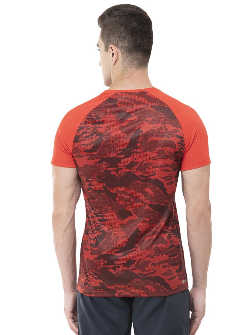 red printed raglan t-shirt - 16730303 - Zoom Image - 3