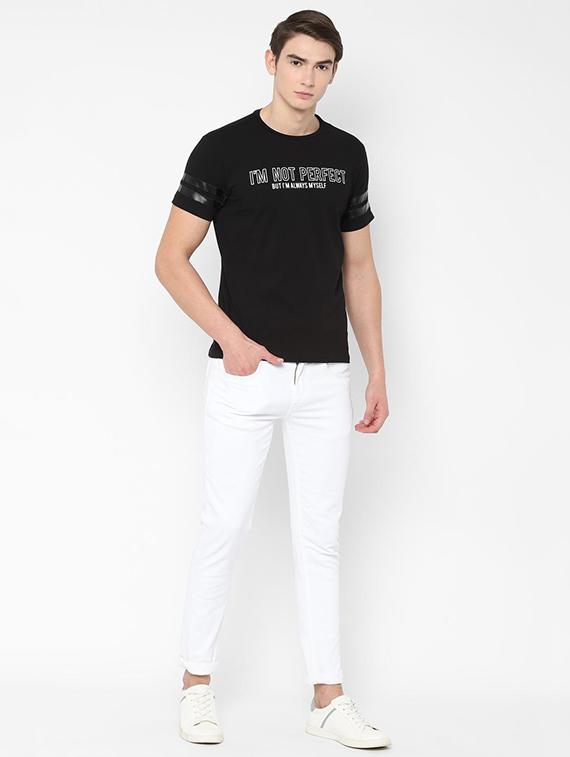 black typographic chest printed t-shirt - 16733493 - Zoom Image - 3