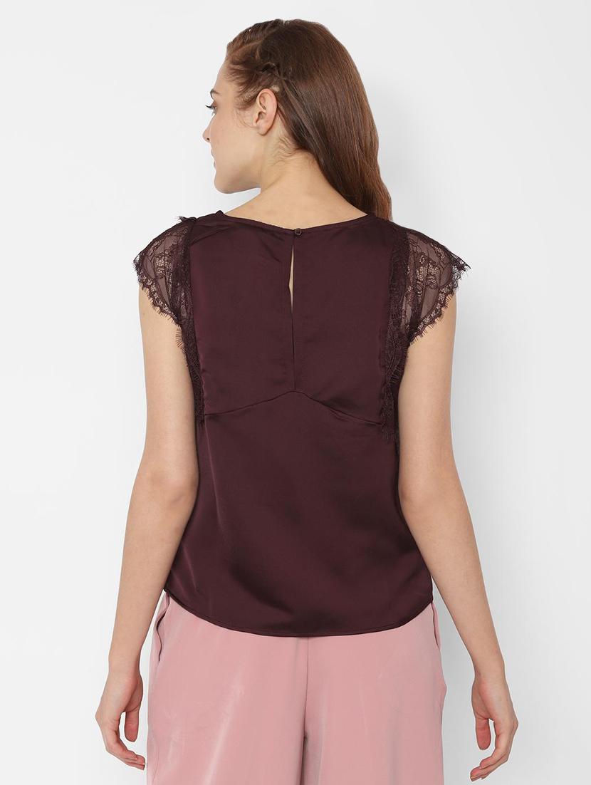 round neck lace detail top - 16733746 - Zoom Image - 2