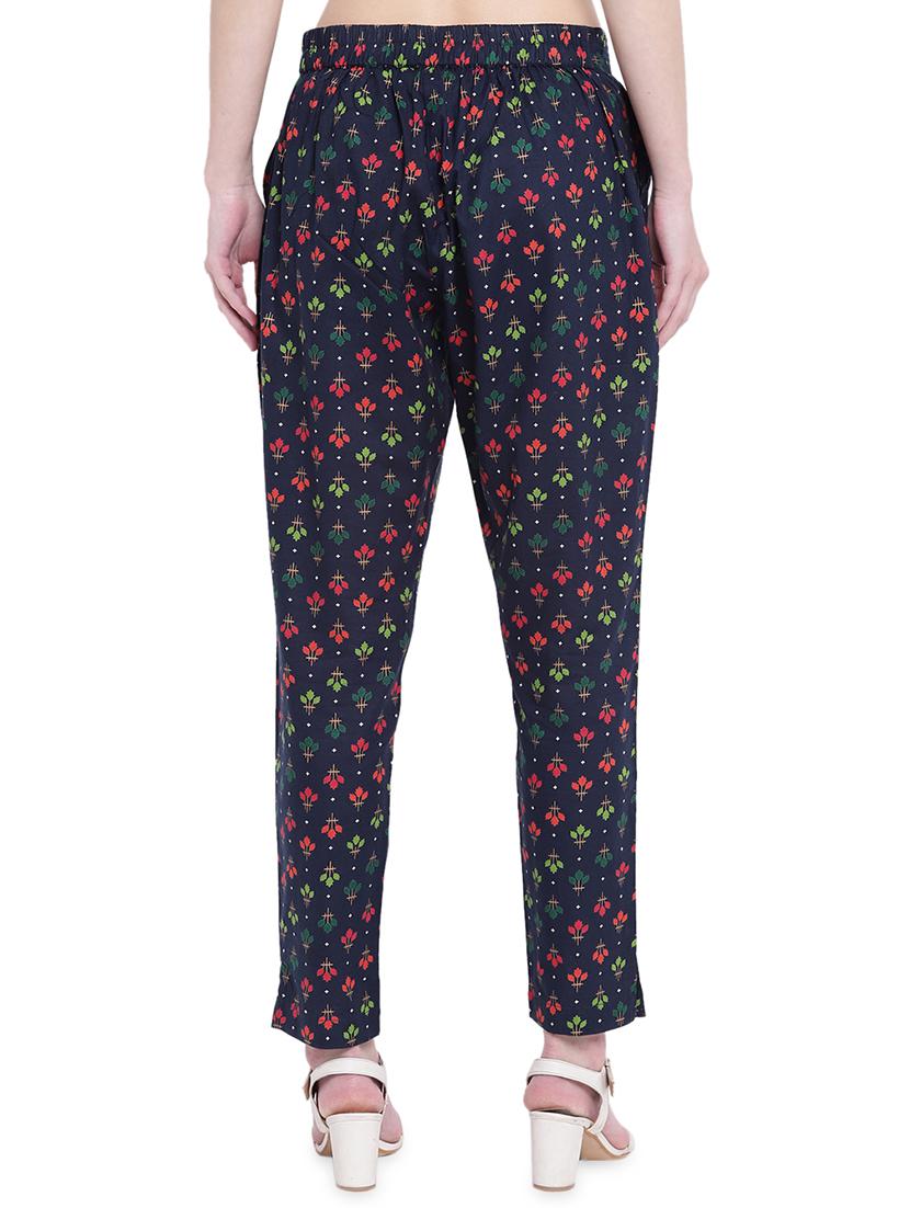 mid rise pocket detail flat front trouser - 16735274 - Zoom Image - 3