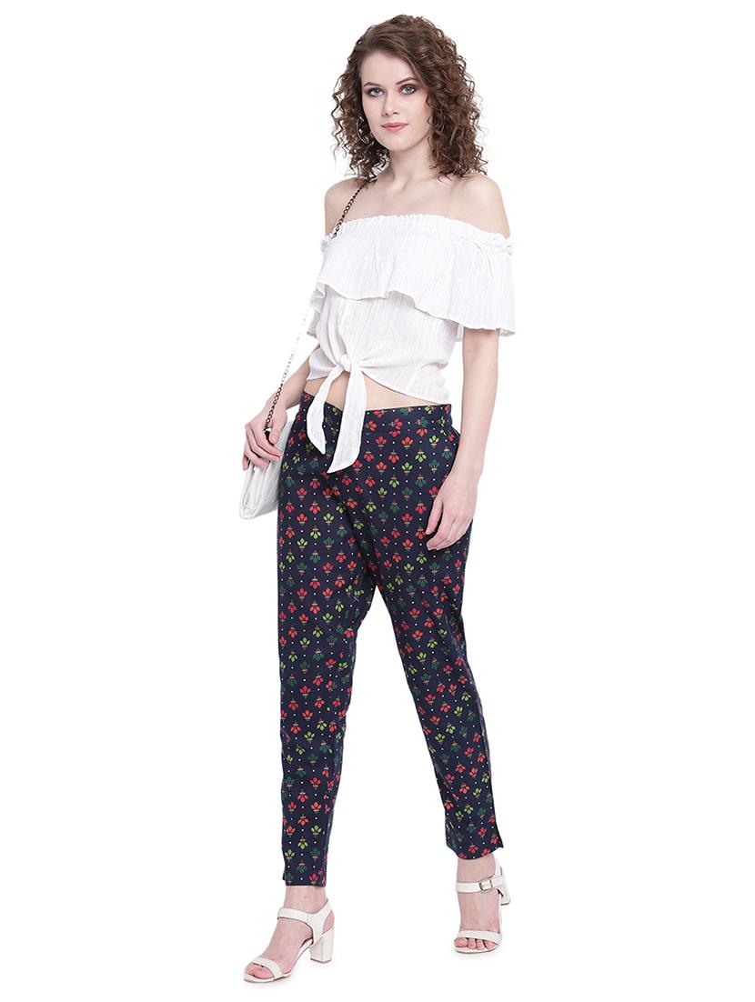 mid rise pocket detail flat front trouser - 16735274 - Zoom Image - 4