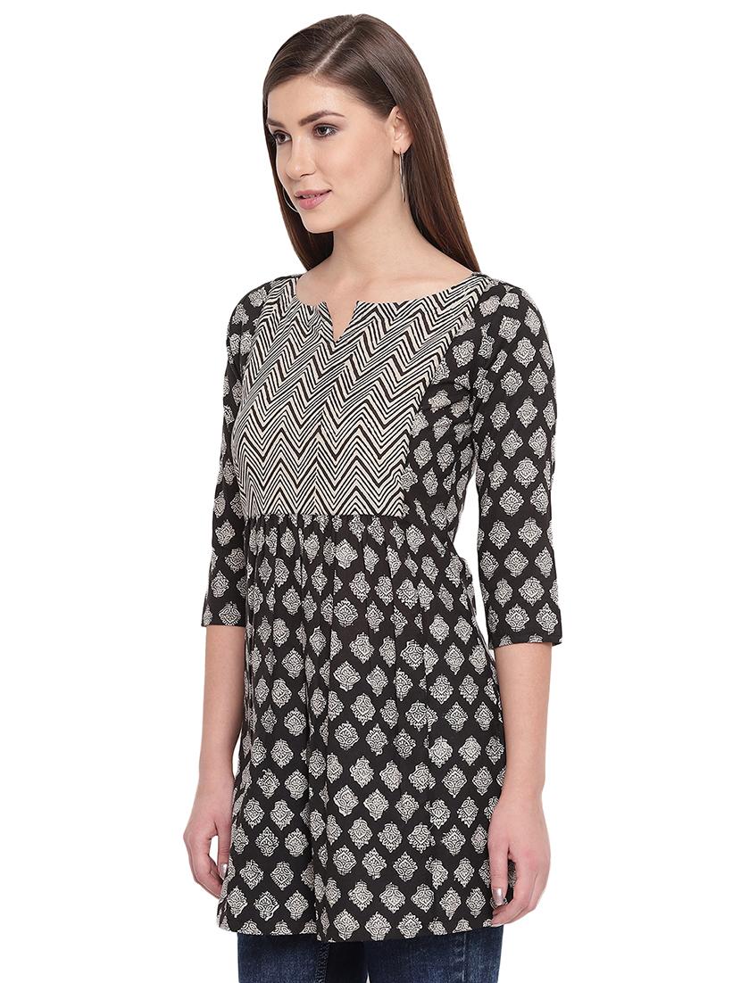 notch neck paisley tunic - 16735282 - Zoom Image - 2