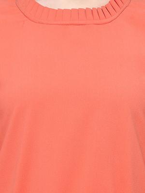 pleated neck solid top - 16735591 - Standard Image - 4