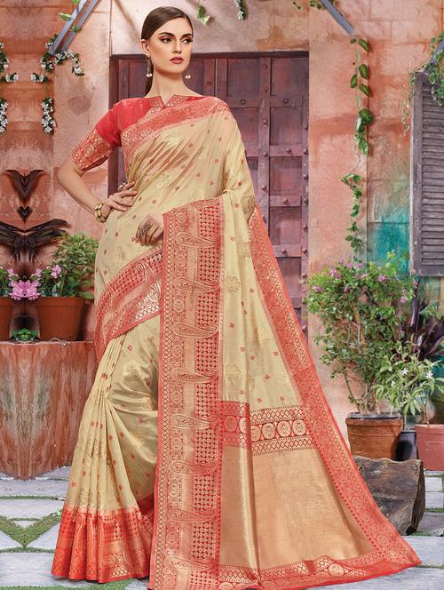 bordered woven saree with blouse - 16736353 - Standard Image - 1