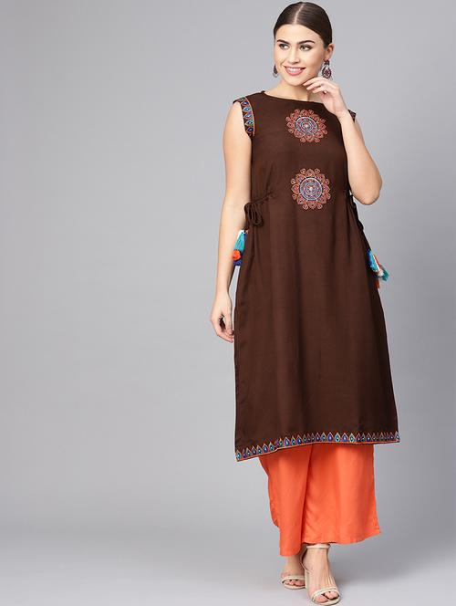 embroidered a-line kurta - 16736759 - Standard Image - 1
