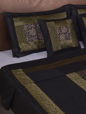polysilk hand gold print bed cover with 2 pillow cover & 2 cusion cover set - 16736873 - Standard Image - 3
