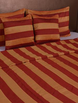multi polysilk stripes design bed cover with 2 pillow cover & 2 cusion cover set - 16736884 - Standard Image - 3