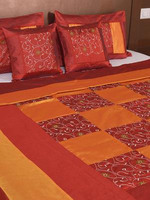 multi polysilk embroidered bed cover with 2 pillow cover & 2 cushion cover set - 16736893 - Standard Image - 3