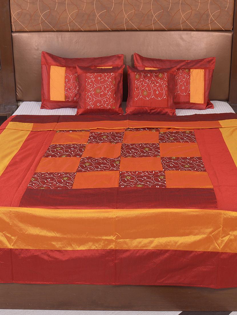 multi polysilk embroidered bed cover with 2 pillow cover & 2 cushion cover set - 16736893 - Zoom Image - 2