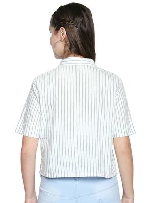 short sleeved striped boxy shirt - 16737475 - Standard Image - 3