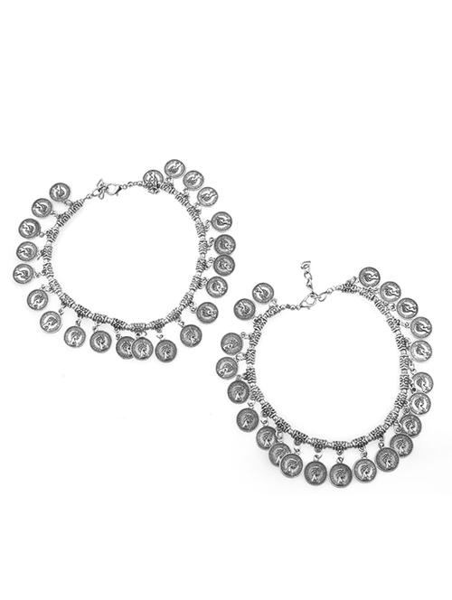 silver metal anklet and payal - 16737573 - Standard Image - 1