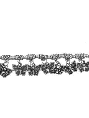 silver metal links bracelet - 16737608 - Standard Image - 2