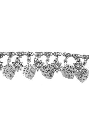 silver metal links bracelet - 16737612 - Standard Image - 2