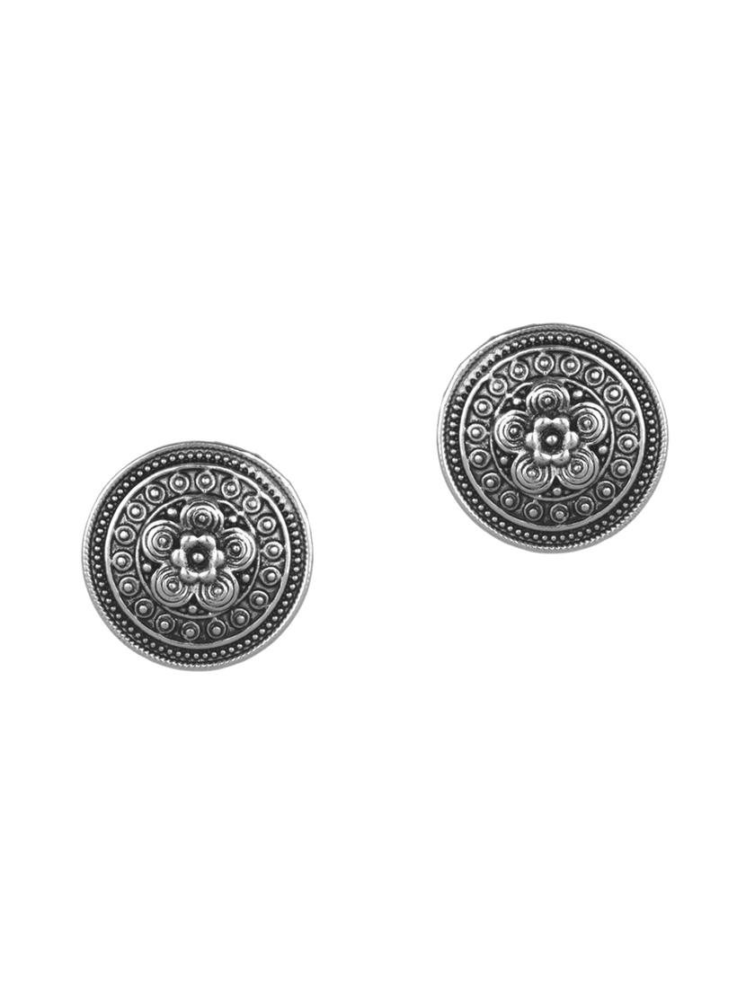 silver metal studs earring - 16737622 - Zoom Image - 1