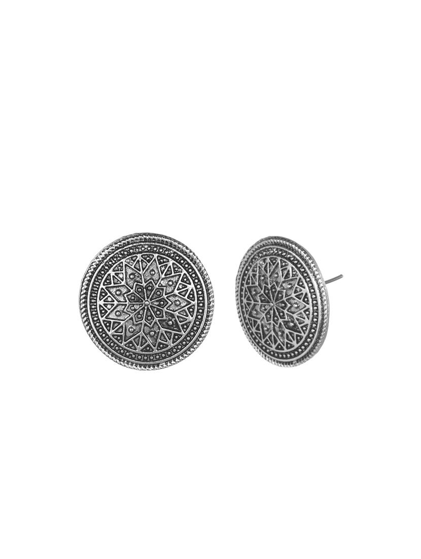 silver metal studs earring - 16737623 - Zoom Image - 2