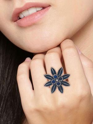 blue metal finger ring - 16737682 - Standard Image - 3