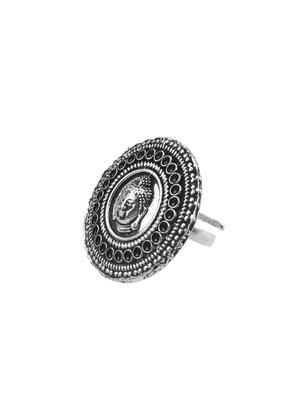 silver metal finger ring - 16737702 - Standard Image - 2