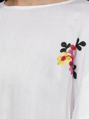 floral embroidered bell sleeved top - 16740446 - Standard Image - 4