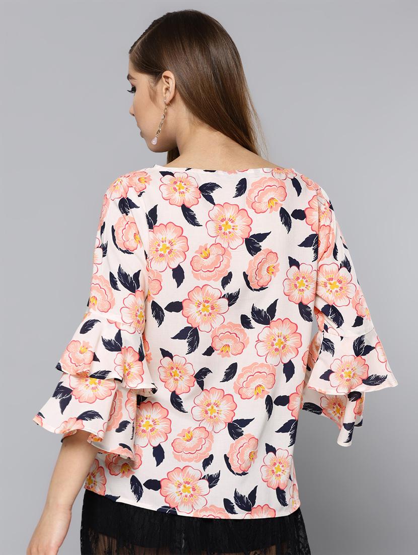 round neck bell sleeved floral top - 16740478 - Zoom Image - 3