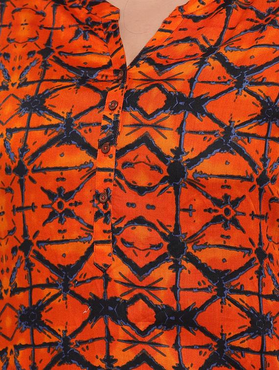 geometrical straight kurta - 16740901 - Zoom Image - 4