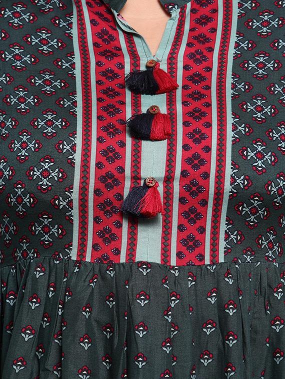 green cotton aline kurti - 16740915 - Zoom Image - 4