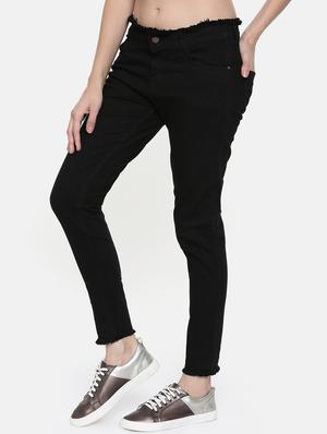 low rise frayed hem jeans - 16740946 - Standard Image - 2