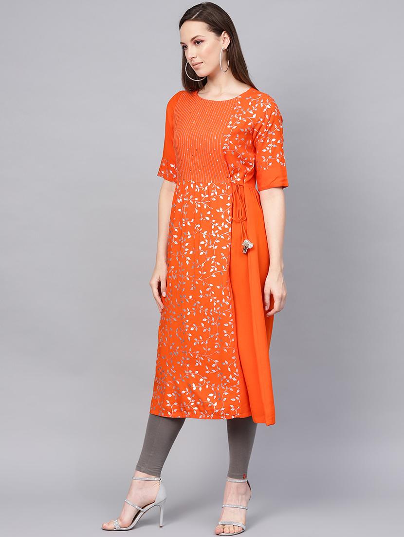 foil print flared kurta - 16741097 - Zoom Image - 2