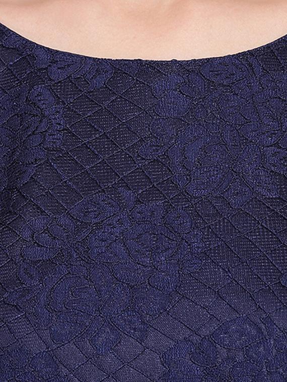 round neck laced top - 16741944 - Zoom Image - 5
