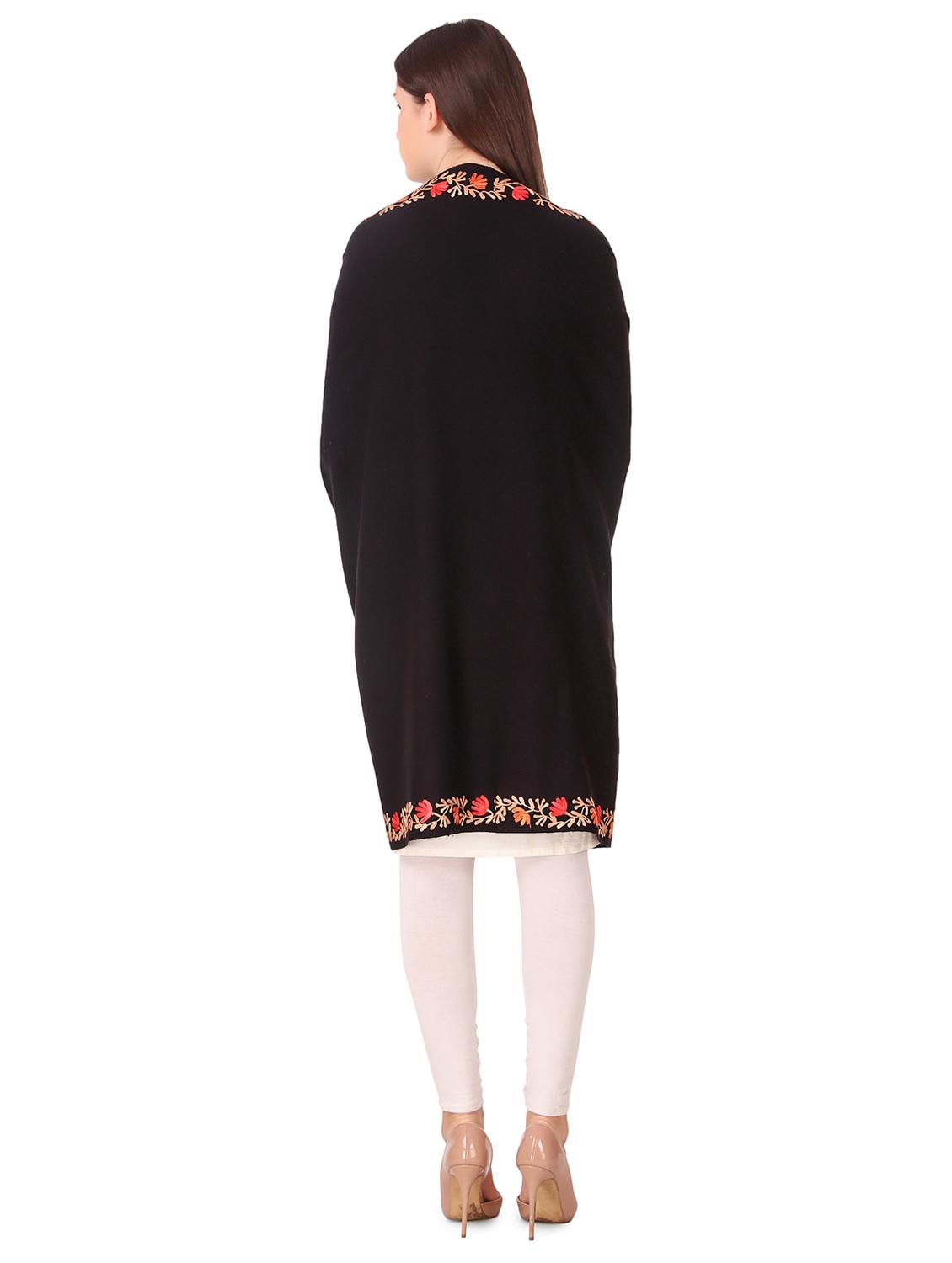 solid woolen shawl - 16742061 - Zoom Image - 5