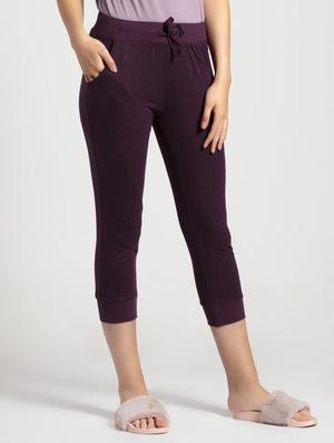 drawstring pocket detail capri - 16742235 - Standard Image - 2