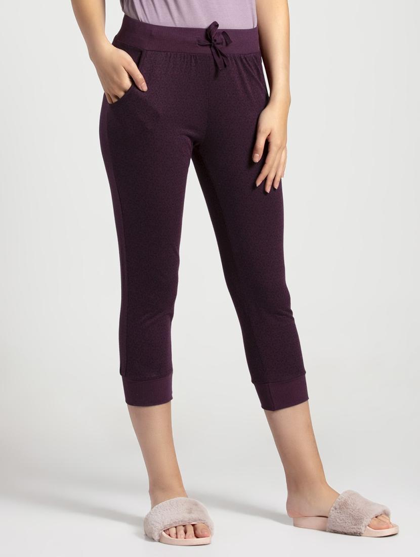 drawstring pocket detail capri - 16742235 - Zoom Image - 2
