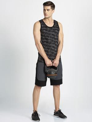black printed vest - 16742907 - Standard Image - 4