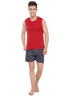 red solid vest - 16742914 - Standard Image - 4