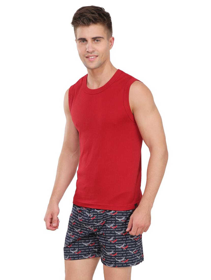 red solid vest - 16742914 - Zoom Image - 2