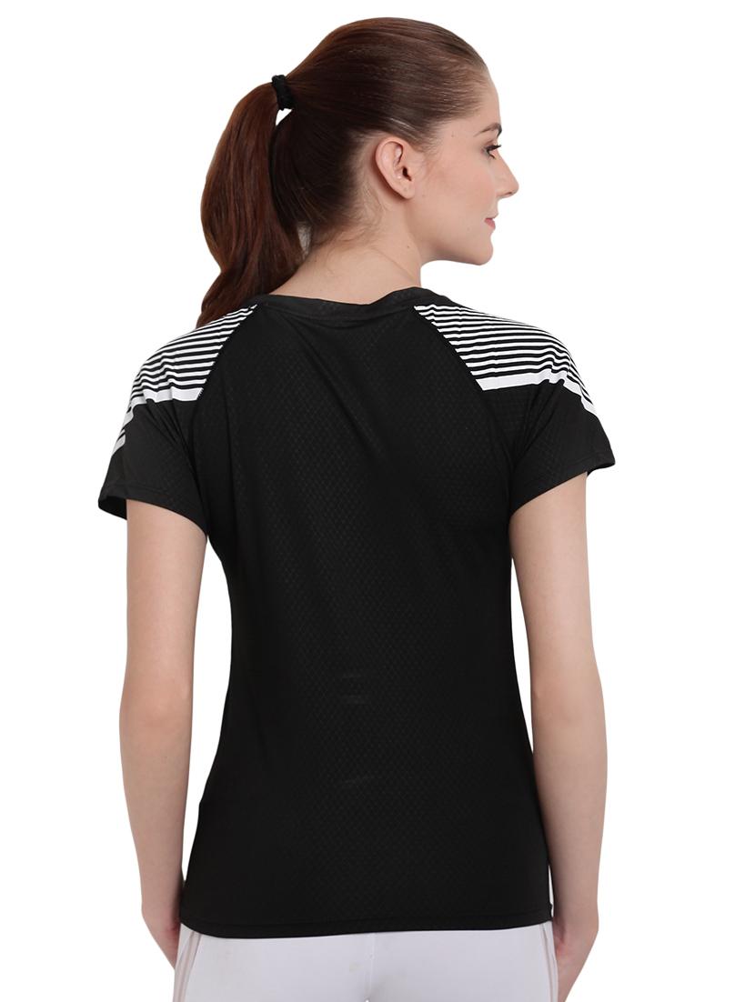 round neck raglan sleeved tee - 16743224 - Zoom Image - 3